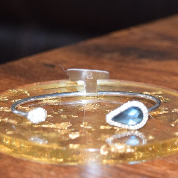 NWT Chico's Blue Pear Shape Stone Silver Plated Bangle Bracelet - Picture 2 of 4